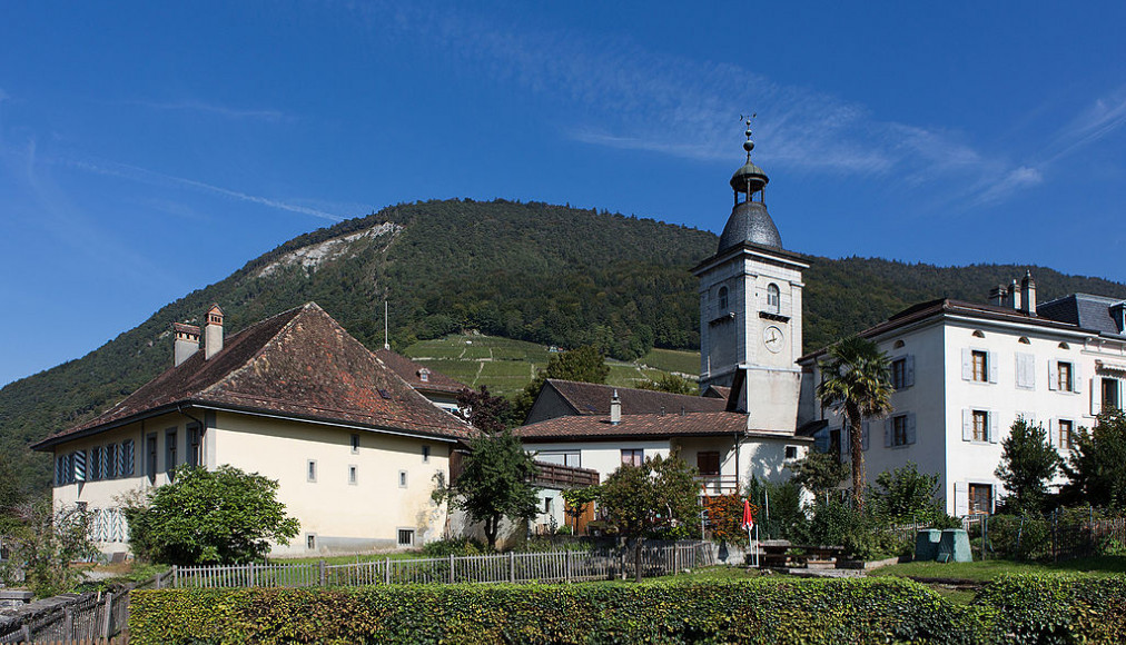 Temple d'Ollon (©Roland Zumbuehl, CC BY-SA 4.0 Wikimedia Commons)