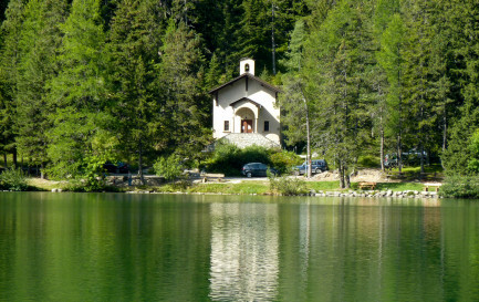 Chapelle des Arolles, Champex-Lac (©Sabine Pétermann-Burnat)