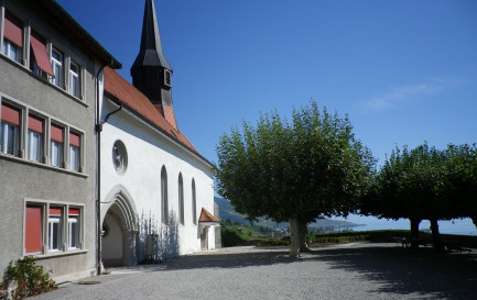 Eglise_reforme_Pully (©Nachosaurus, CC BY-SA 4.0 Wikimedia Commons)